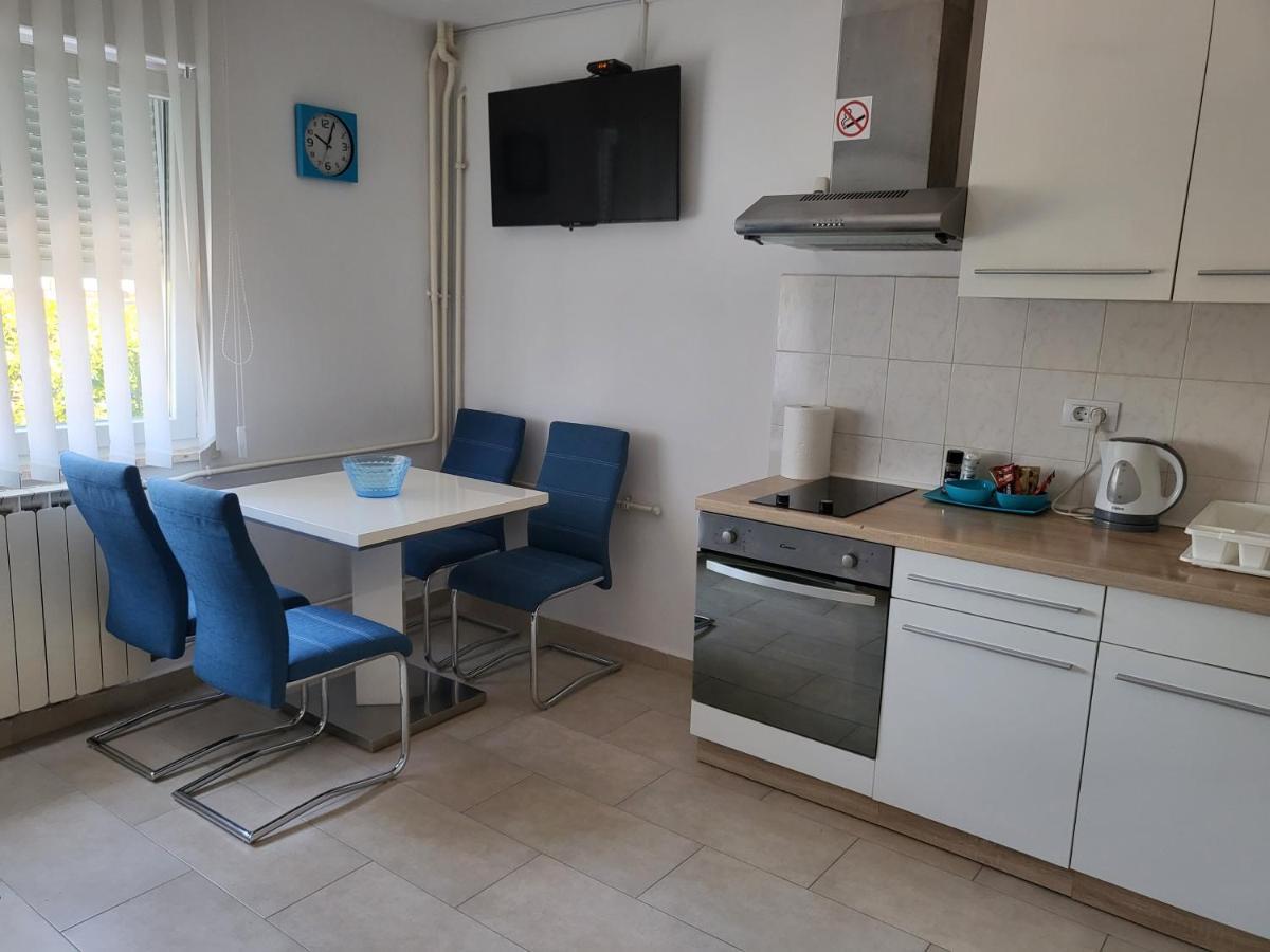 Vigo Apartman Пула Экстерьер фото