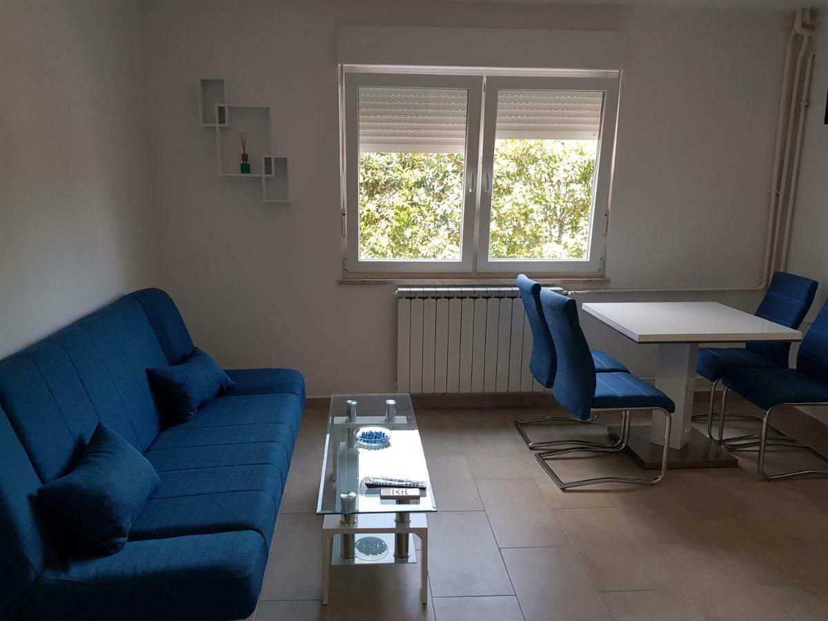 Vigo Apartman Пула Экстерьер фото